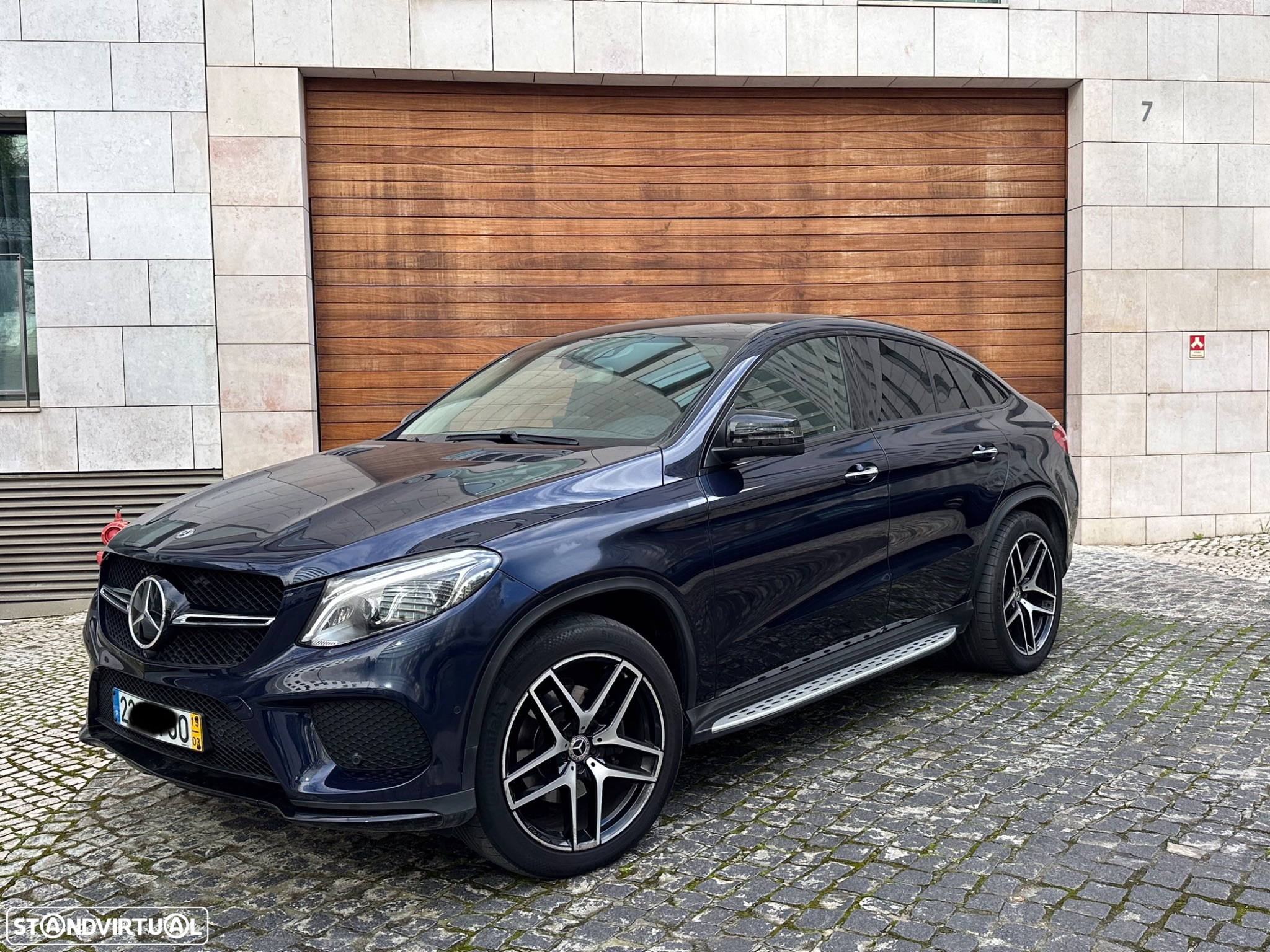 Mercedes-Benz GLE 350 d 4Matic - 3
