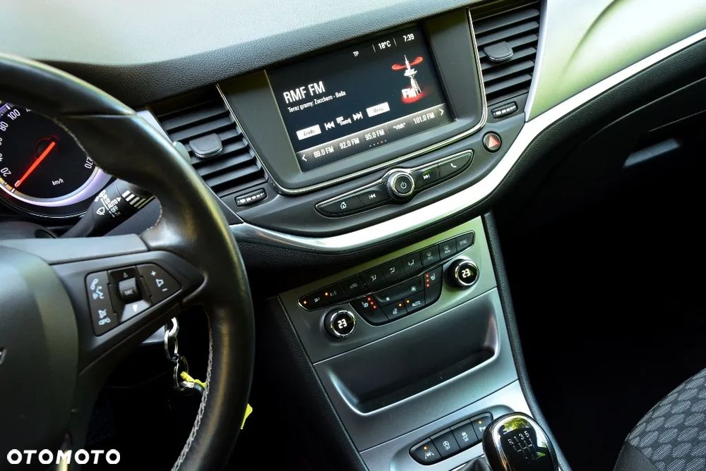 Opel Astra 1.4 Turbo Dynamic - 9