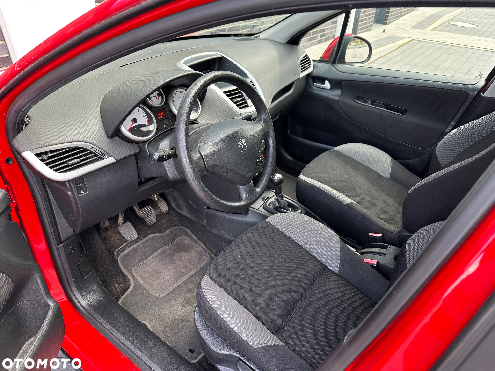 Peugeot 207 1.4 16V Sporty - 7