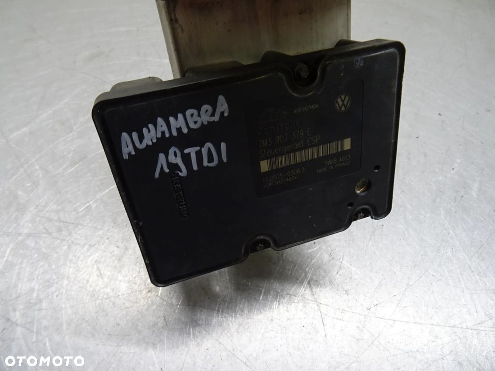 SEAT ALHAMBRA I LIFT 00-10 1.9TDI POMPA STEROWNIK ABS 7M3907379E / 7M3614111M - 2