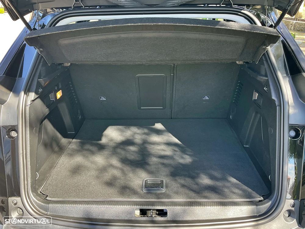 Peugeot 3008 1.6 Hybrid Allure Pack e-EAT8 - 27