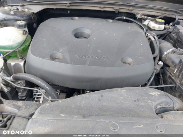 Volvo XC 40 T5 AWD Geartronic R-Design - 9