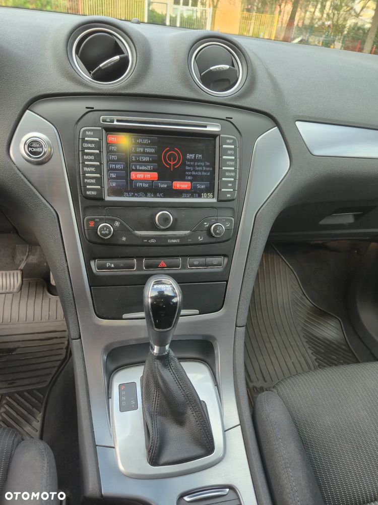 Ford Mondeo 2.0 TDCi Titanium - 24