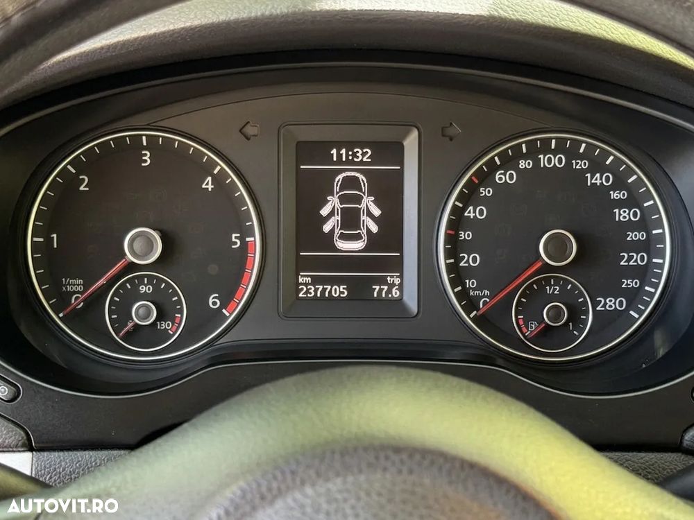 Volkswagen Jetta 1.6 TDI CR DPF Comfortline - 5