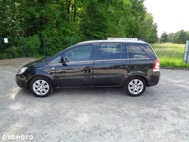 Opel Zafira 1.8 Edition Plus - 2
