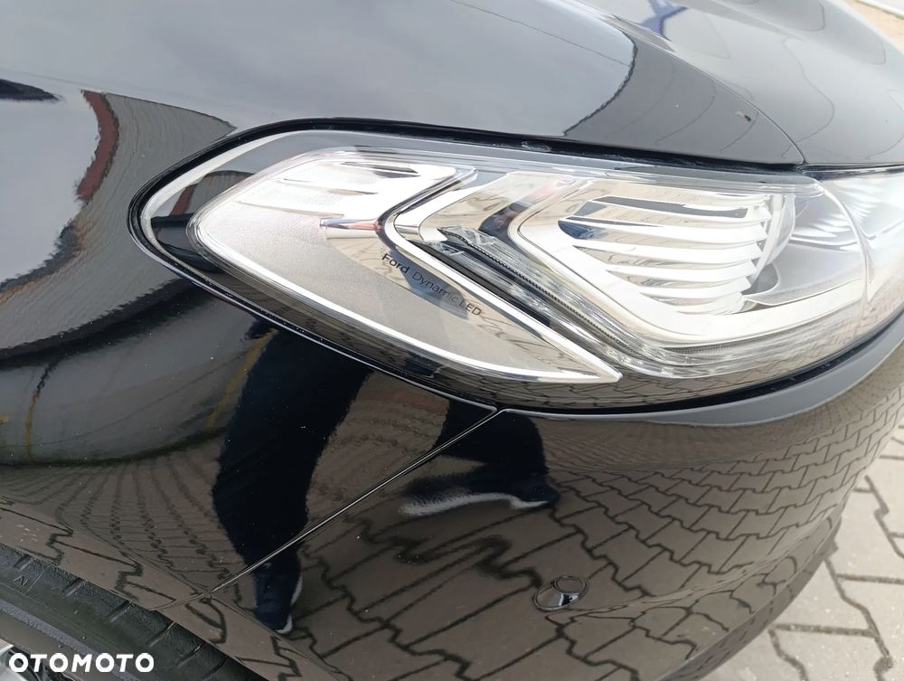 Ford Mondeo 2.0 EcoBlue Titanium - 10