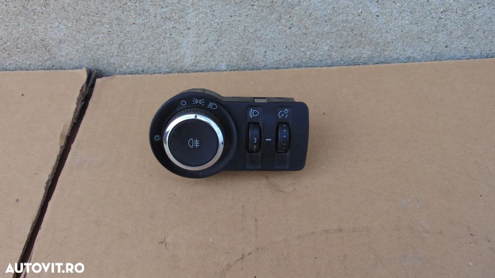 Bloc lumini Opel Astra J an 2009-2012 cod 13268705 - 1