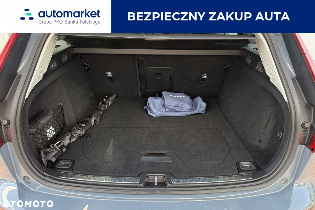 Volvo V60 B3 B Plus Dark - 9