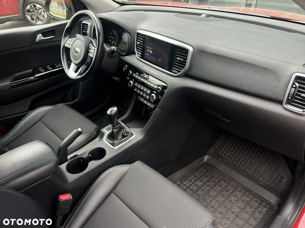 Kia Sportage 1.6 GDI Black Edition 2WD - 17