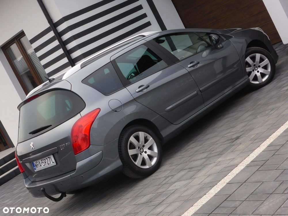 Peugeot 308 e-HDi FAP 110 Stop&Start Business Line Niveau 2 - 24