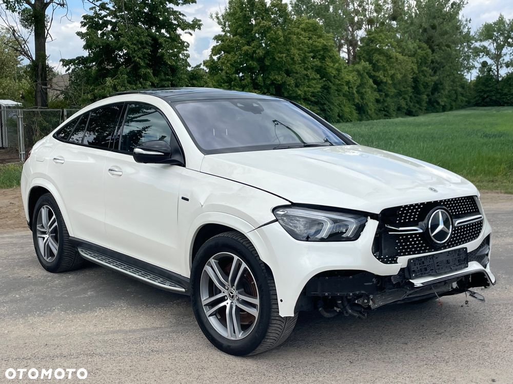 Mercedes-Benz GLE 350 de 4Matic 9G-TRONIC AMG Line - 4