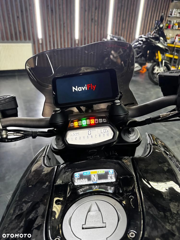 Ducati Diavel - 6