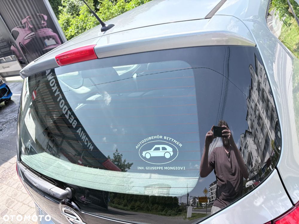 Opel Meriva 1.4 Cosmo - 31