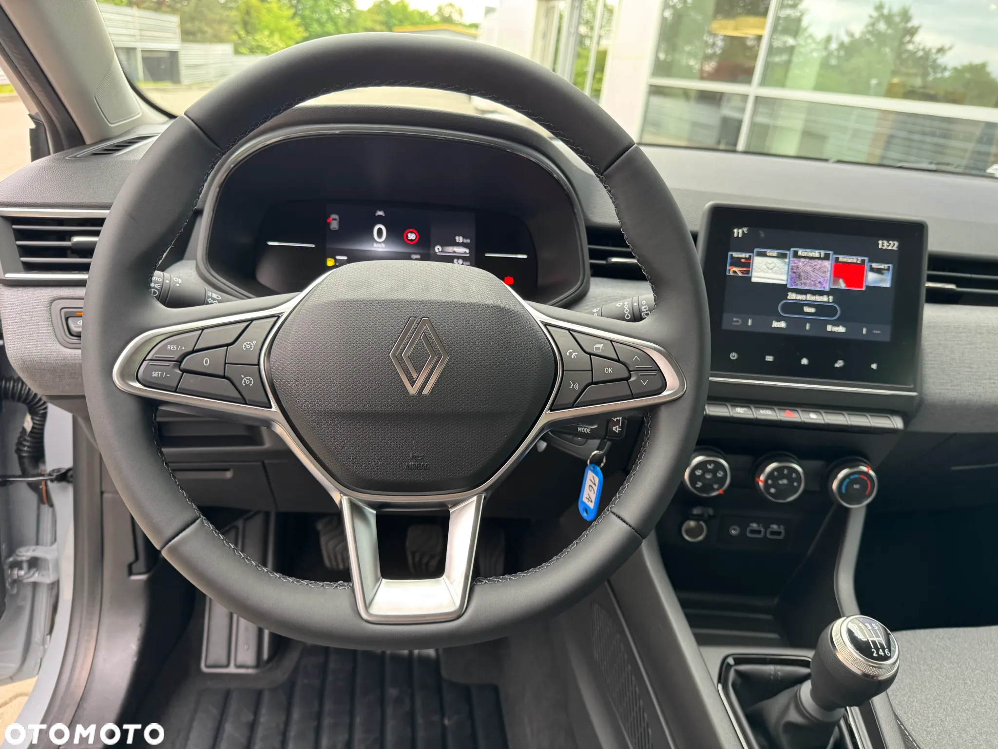 Renault Clio - 10