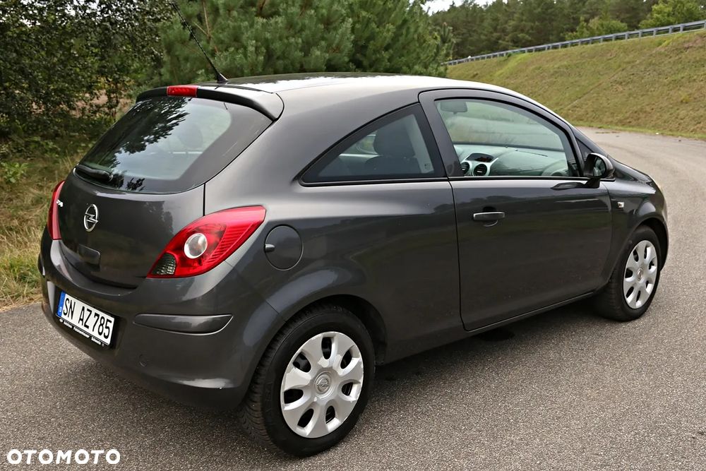 Opel Corsa 1.4 16V Active - 21