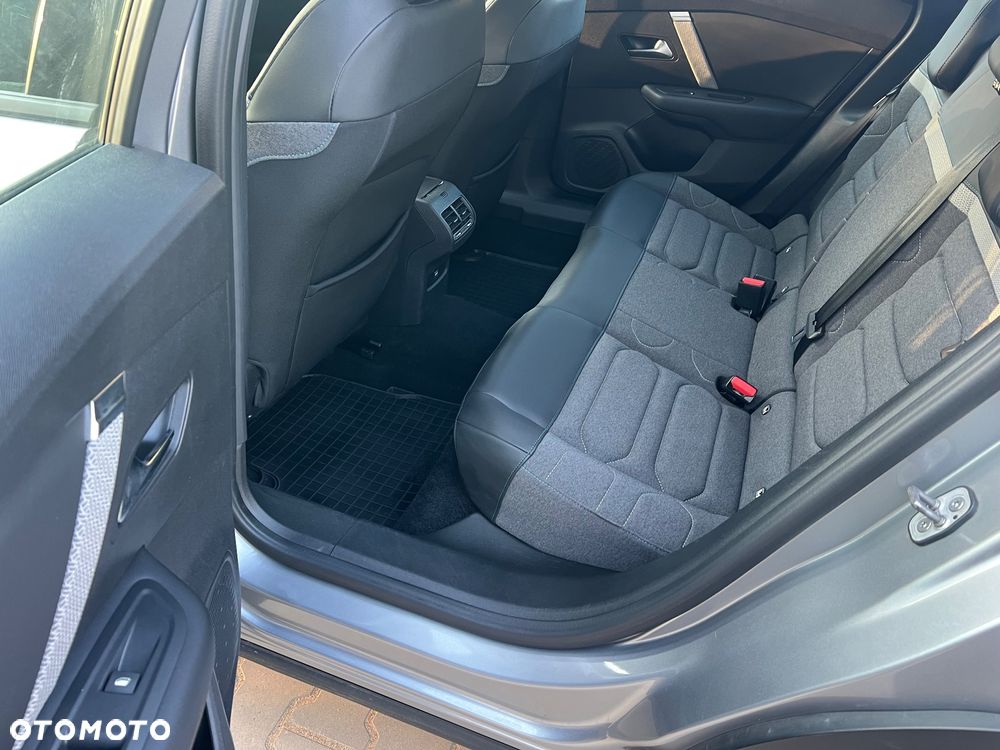 Citroën C4 1.2 PureTech Feel Pack S&S EAT8 - 28