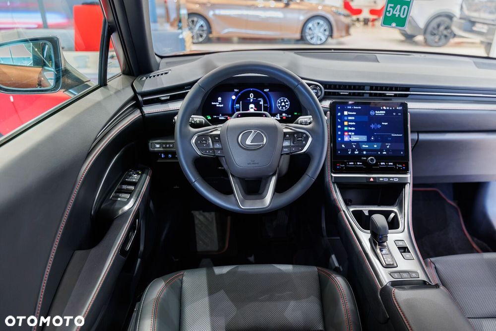 Lexus LBX 2025