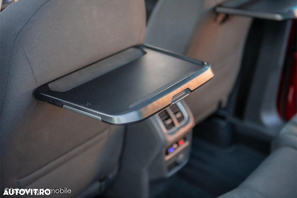 Volkswagen Tiguan - 31