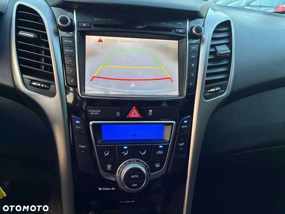 Hyundai i30 1.6 Style - 13