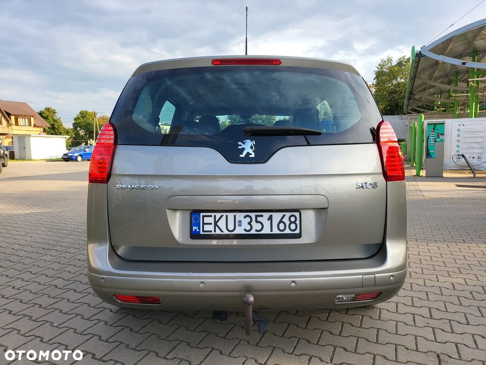 Peugeot 5008 1.6 THP Allure 7os - 13