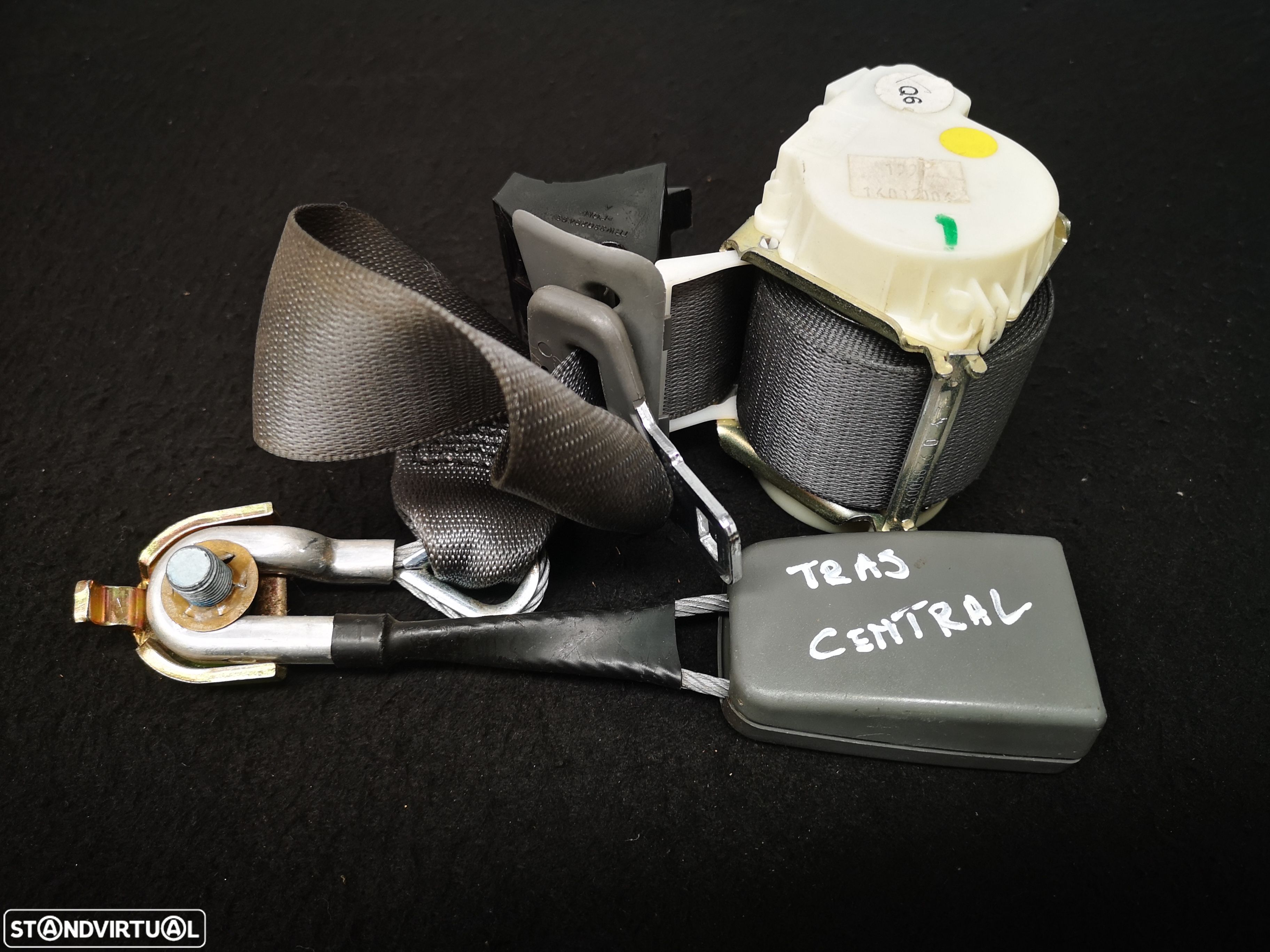 Cinto de Segurança traseira  central Mercedes w221 2006+ - 1