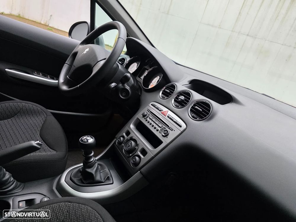 Peugeot 308 SW 1.6 HDi Sport CVM6 - 44