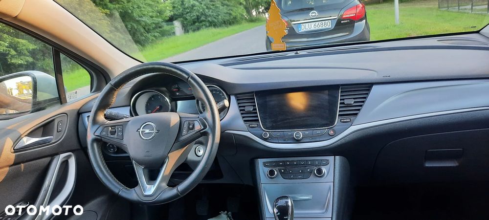 Opel Astra 1.6 CDTI Dynamic S&S - 10