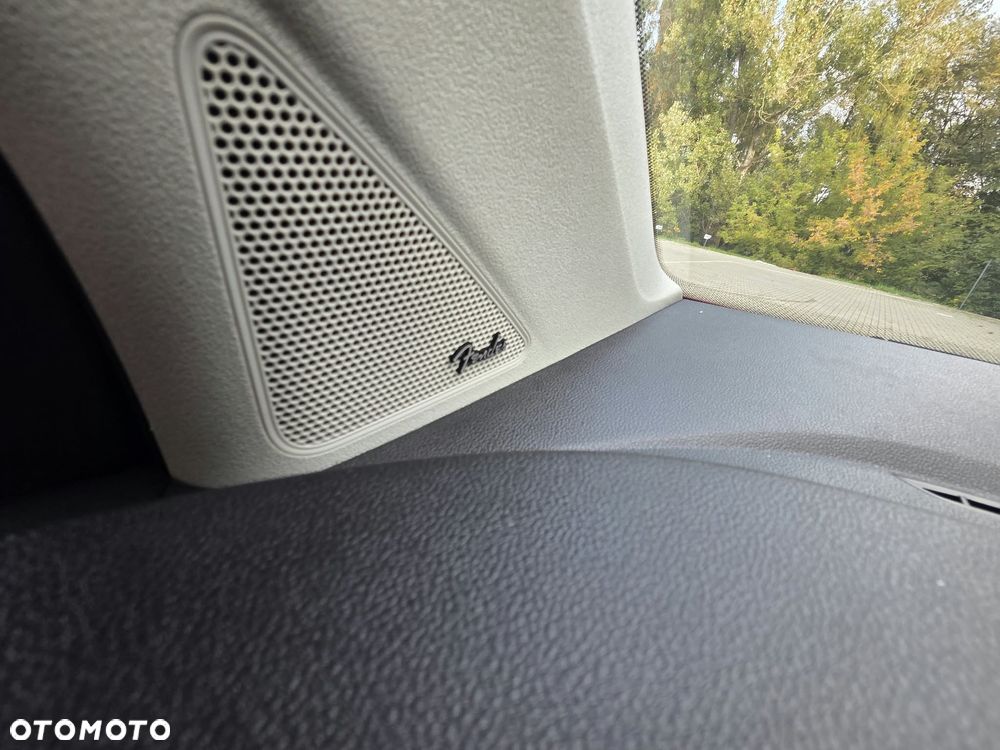 Volkswagen up! groove - 16
