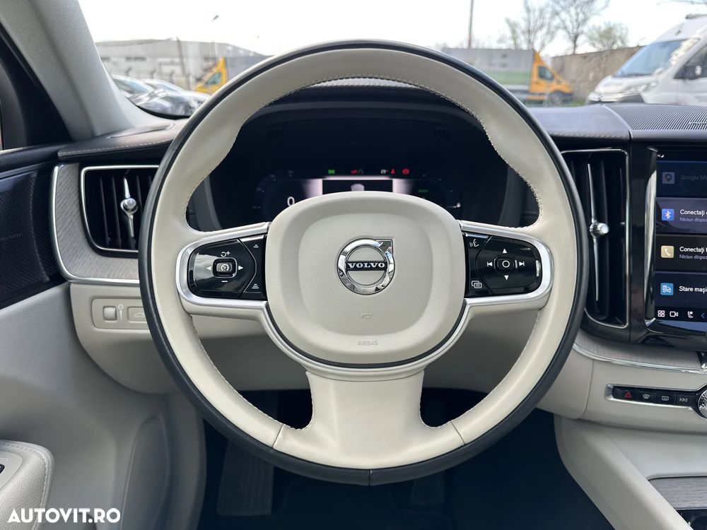 Volvo XC 60 - 16