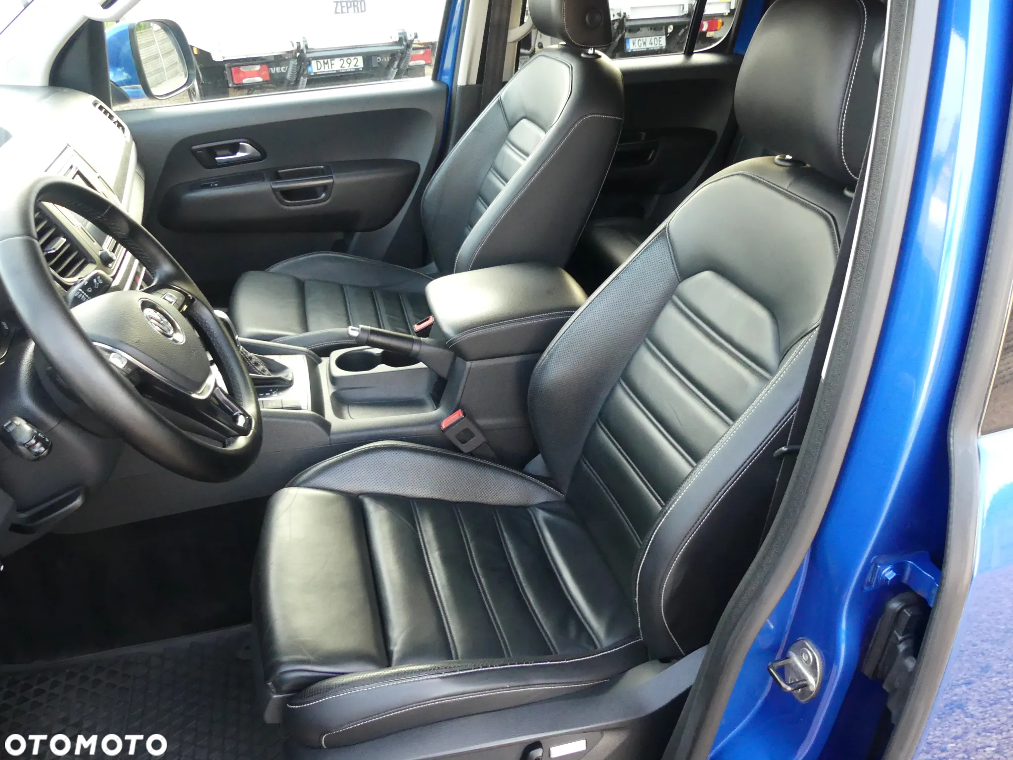 Volkswagen Amarok 3.0 TDI 4MOTION Autm Aventura - 10