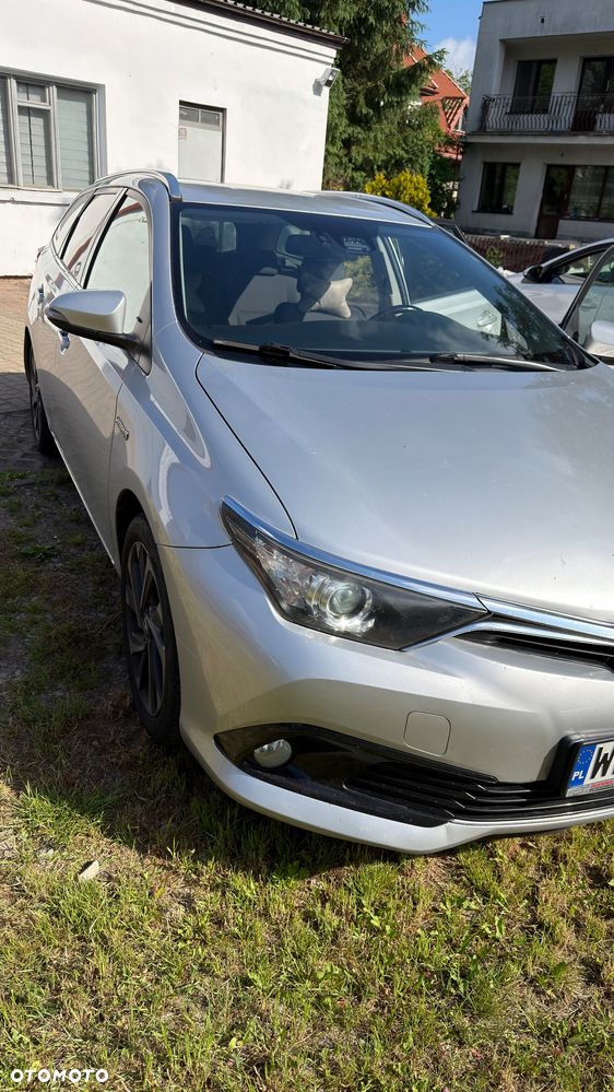 Toyota Auris - 1