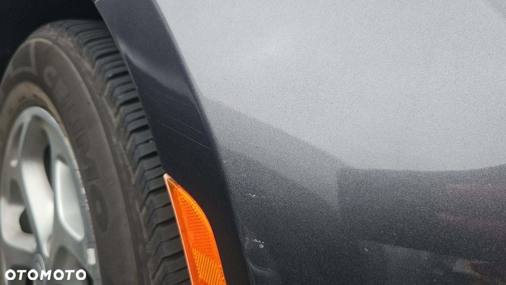 Chrysler Pacifica - 16
