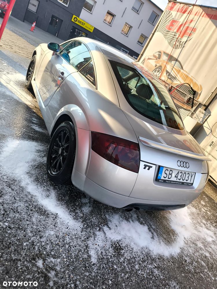 Audi TT Coupé 1.8T - 4