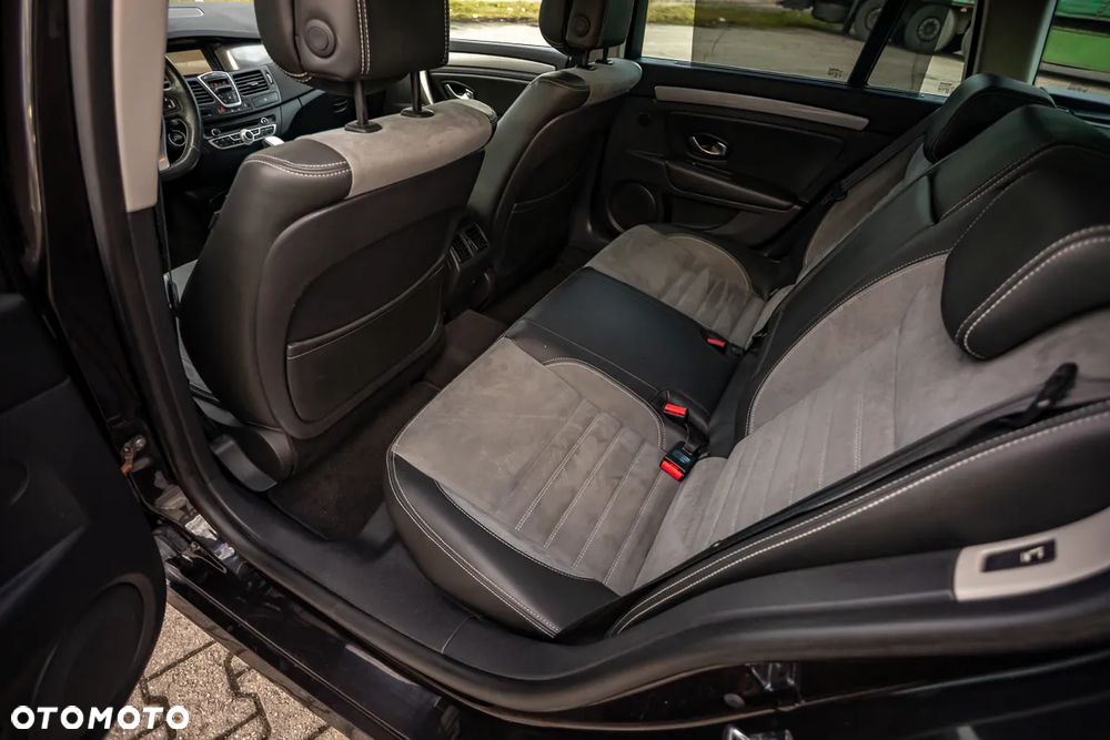 Renault Laguna dCi 175 FAP Initiale - 20