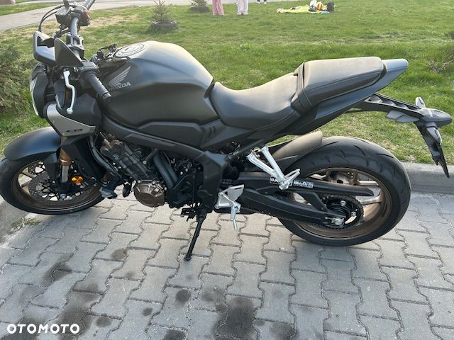 Honda CB - 3