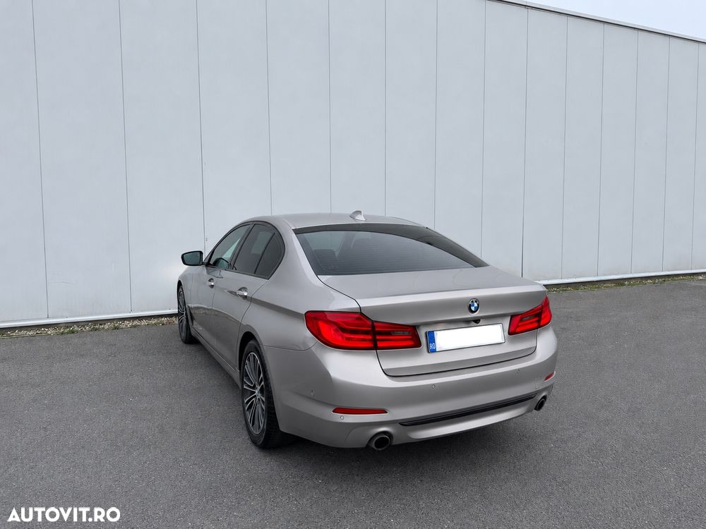 BMW Seria 5 530i Aut. Sport Line - 8