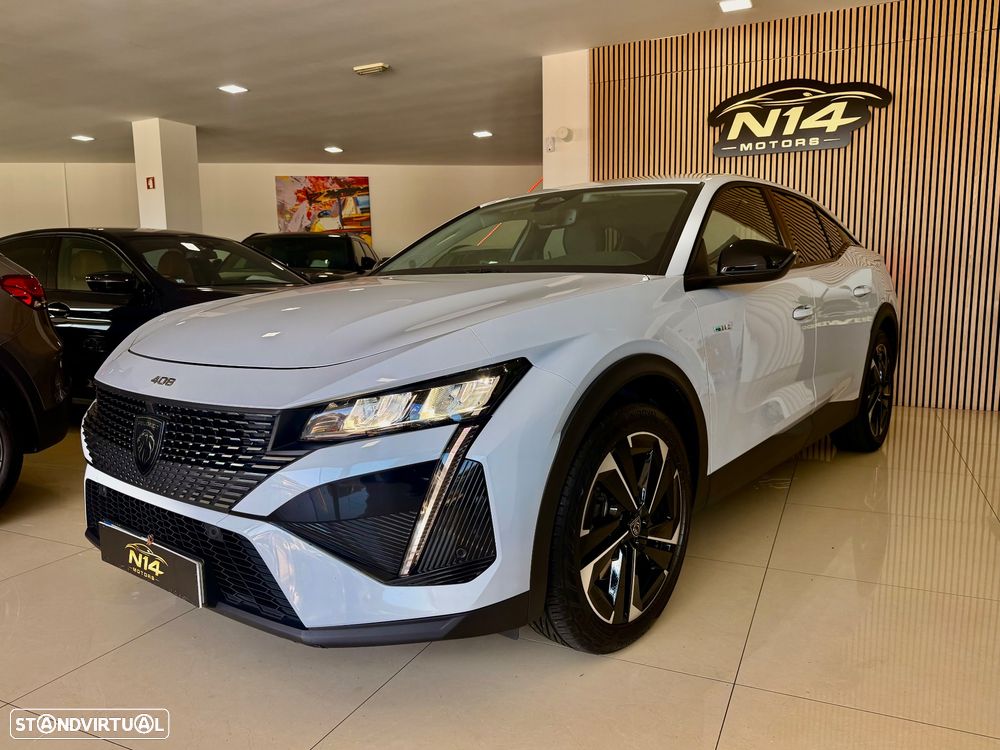 Peugeot 408 1.6 Hybrid Allure e-EAT8 - 33