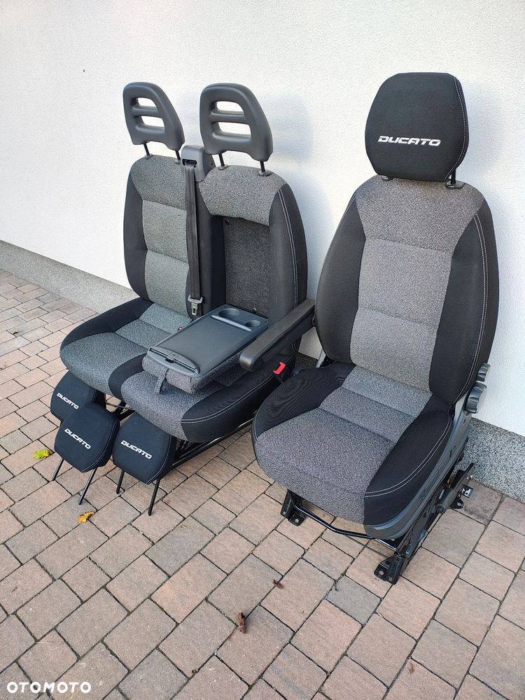 Fotel fotele Fiat Ducato Jumper kierowca pasażer kanapa - 1