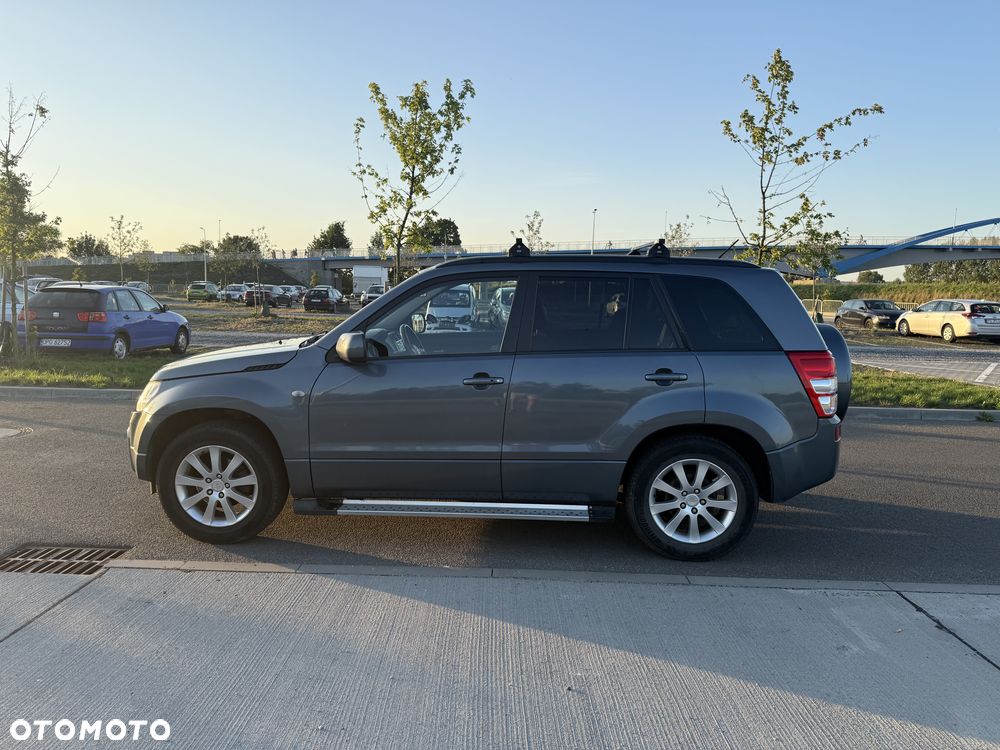 Suzuki Grand Vitara 2.0 De luxe - 6