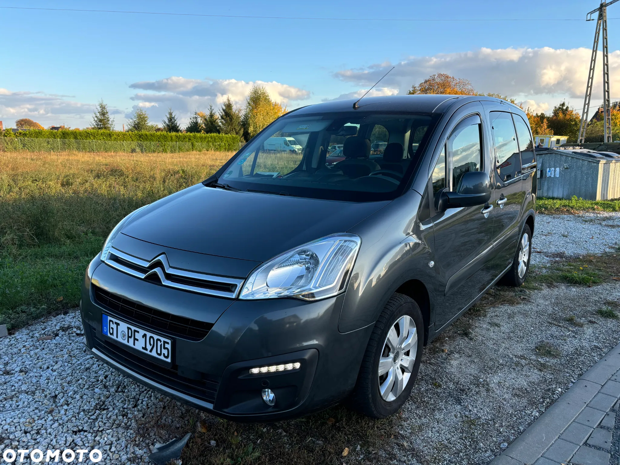 Citroën Berlingo Multispace BlueHDi 100 FEEL - 10