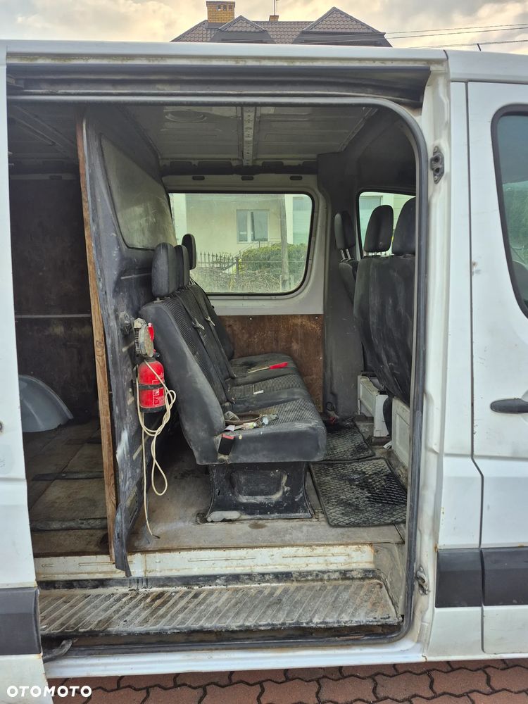 Mercedes-Benz Sprinter - 8