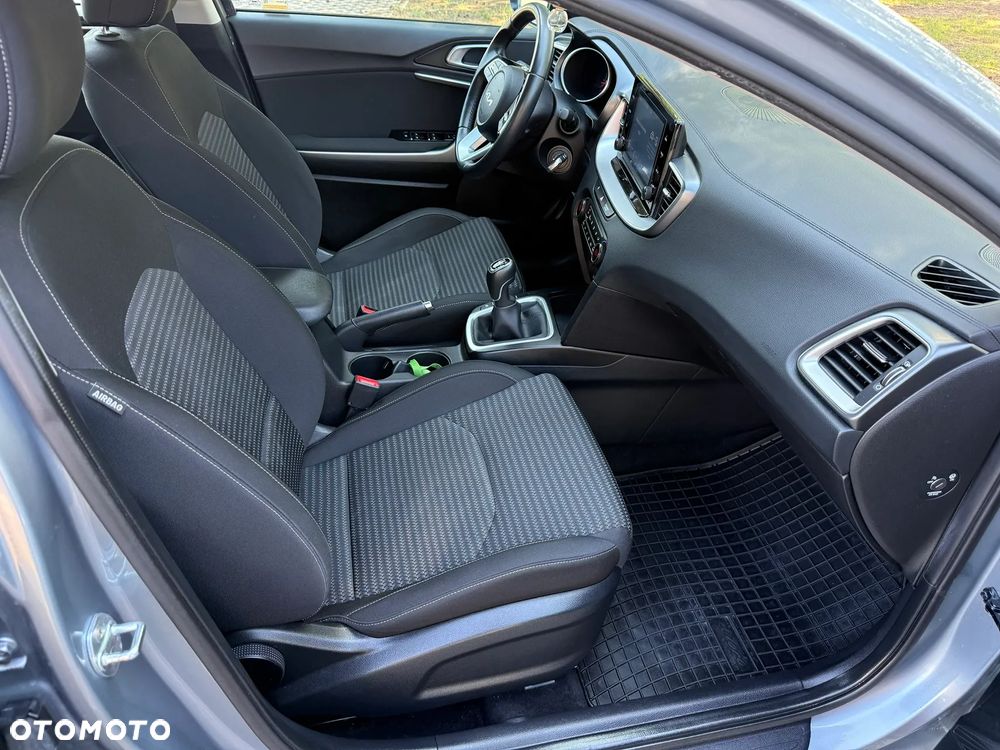 Kia Ceed 1.5 T-GDI L - 18
