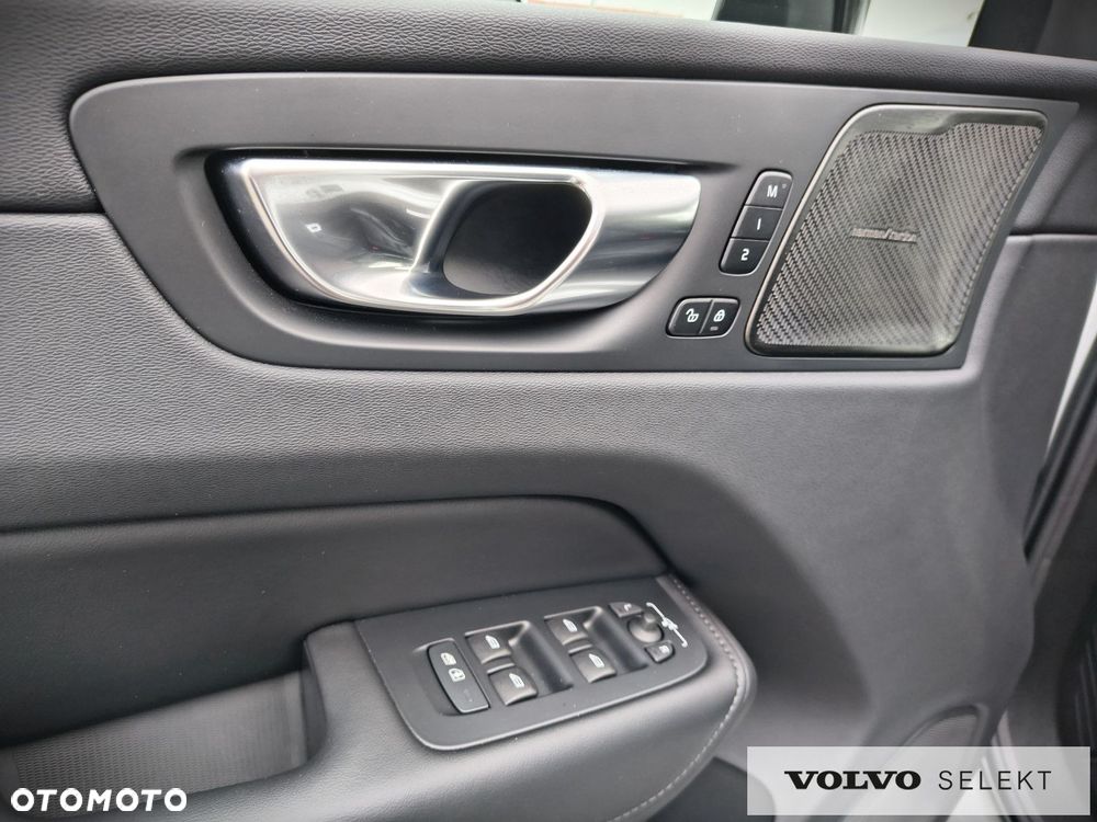 Volvo XC 60 - 12