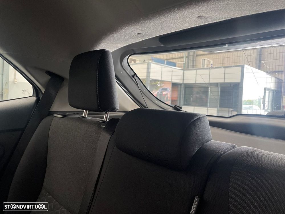 Toyota Yaris Cross 1.5 HDF Comfort Plus - 21