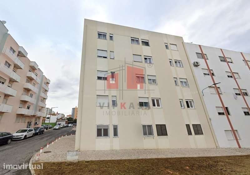 Apartamento T2 Remodelado - Grande imagem: 2/4