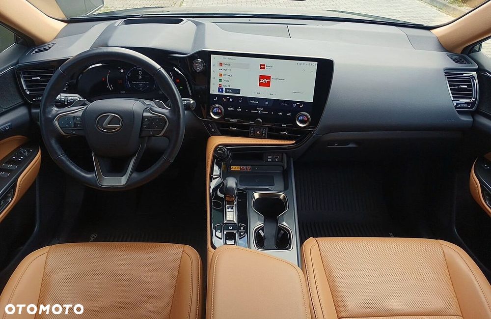 Lexus NX 350h Omotenashi AWD - 28