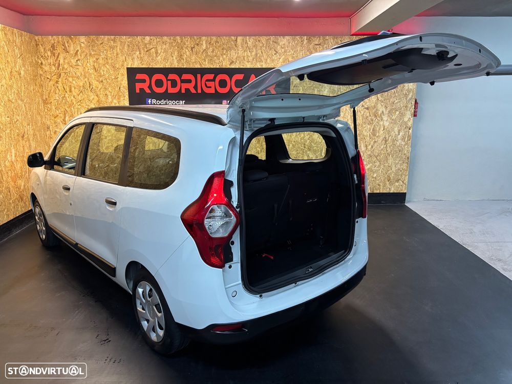 Dacia Lodgy 1.2 TCe Confort 7L - 18