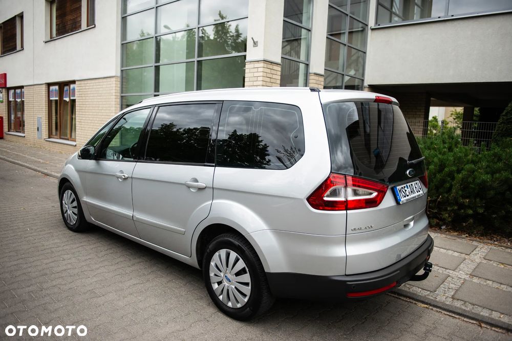 Ford Galaxy 2.0 TDCi Ghia - 4