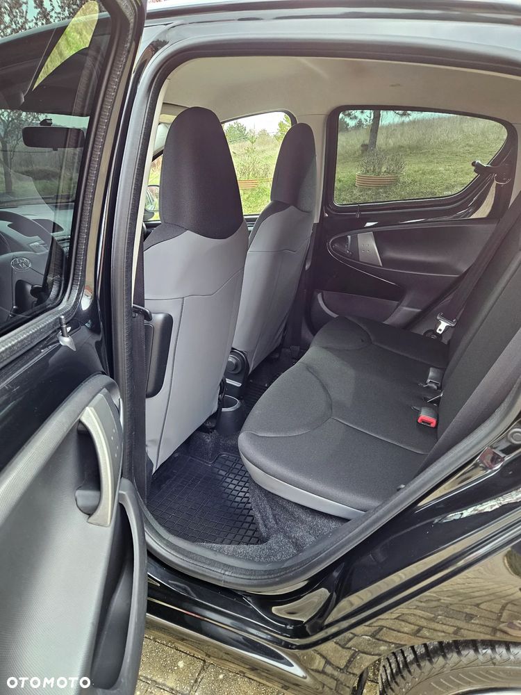 Toyota Auris 1.33 VVT-i Luna - 19