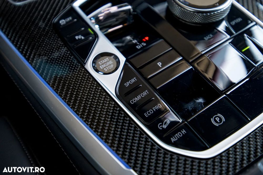 BMW X7 M60i xDrive AT MHEV - 27